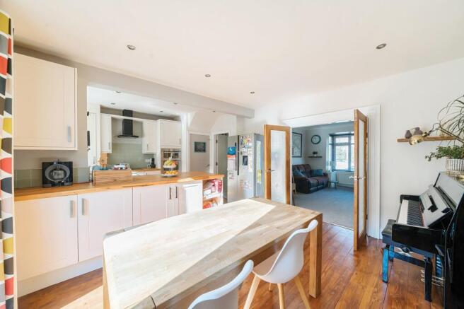 4 bed Terraced for sale Image 6