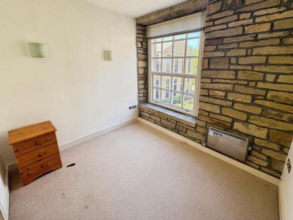 2 bed Apartment for sale Image 9