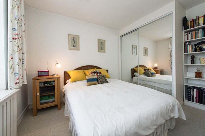 Abbotsbury House 13-014.dng