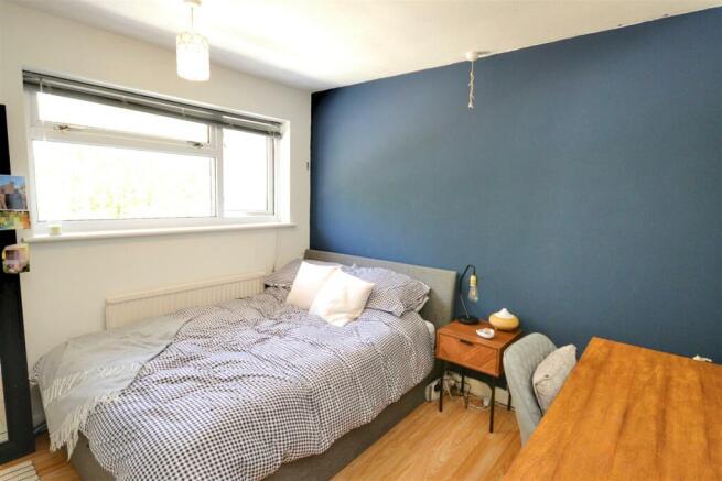 new bed pic.jpg