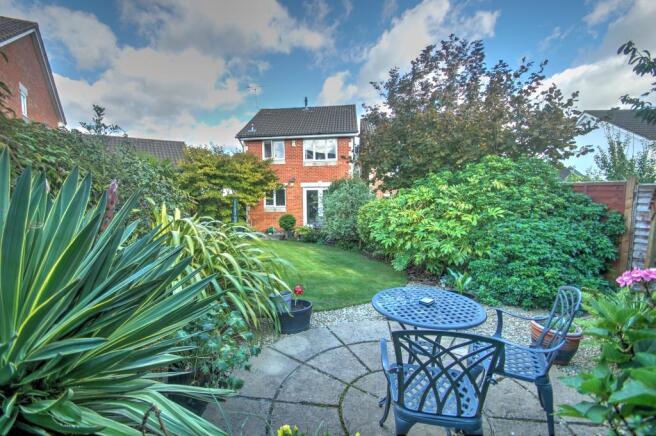 Huntley Grove Rear 1
