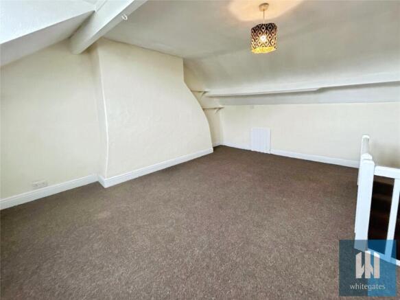 3 bed Terraced to rent Image 12