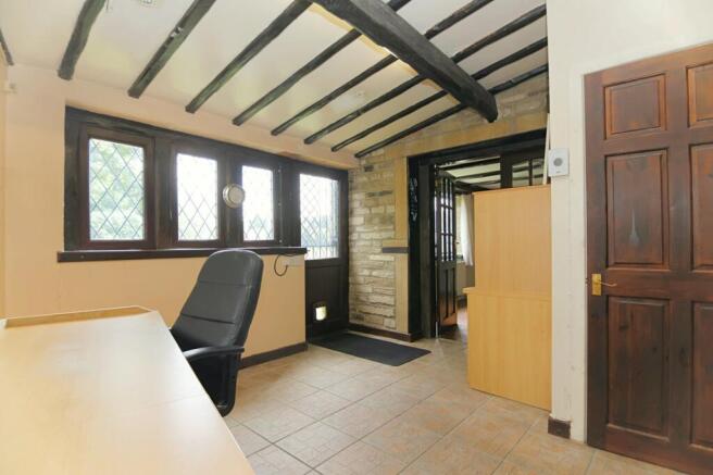 3 bed House for sale Image 7