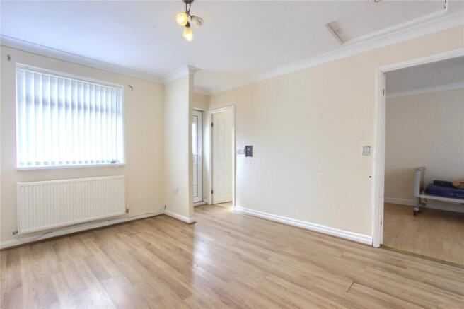 2 bed Bungalow for sale Image 5