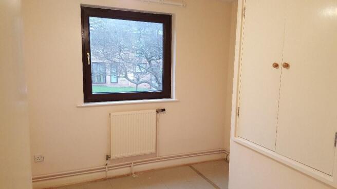 2 bed Flat to rent Image 5