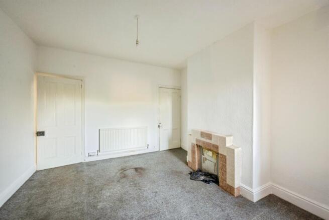 2 bed Terraced for sale Image 5