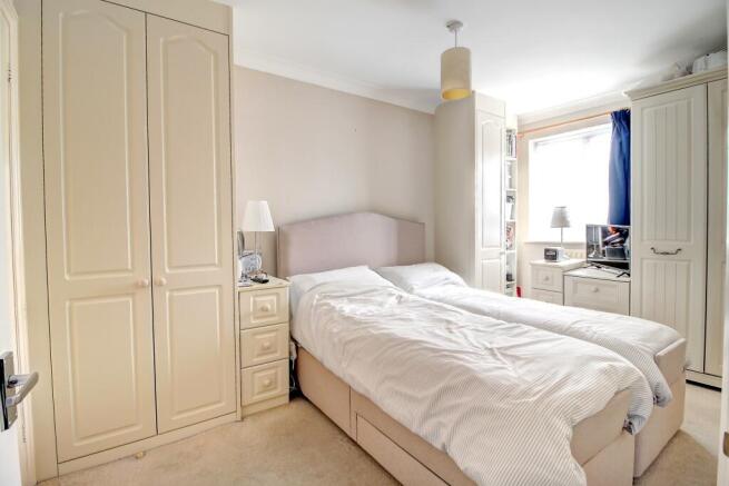 Bed 1