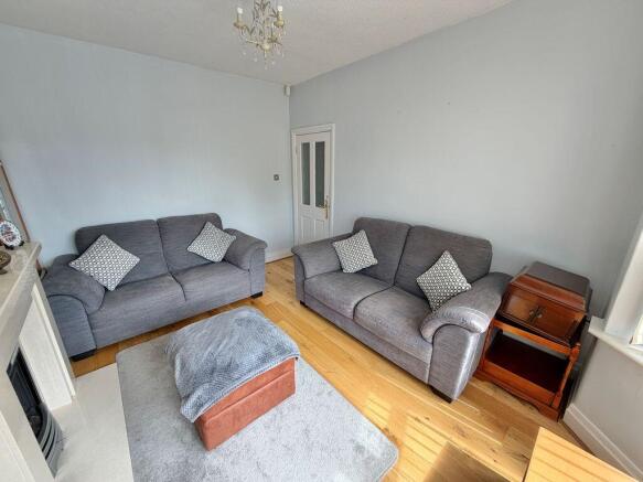 Warren Hill Road, Kingstanding, Birmingham, B44 8EX photo 4