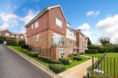 St. Monicas Road, Kingswood, KT20