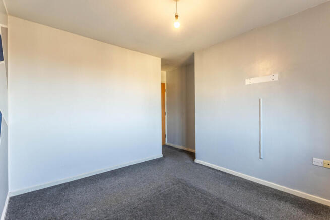 2 bed Flat for sale Image 8