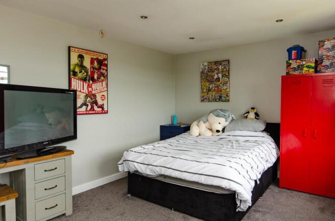 Photo 17