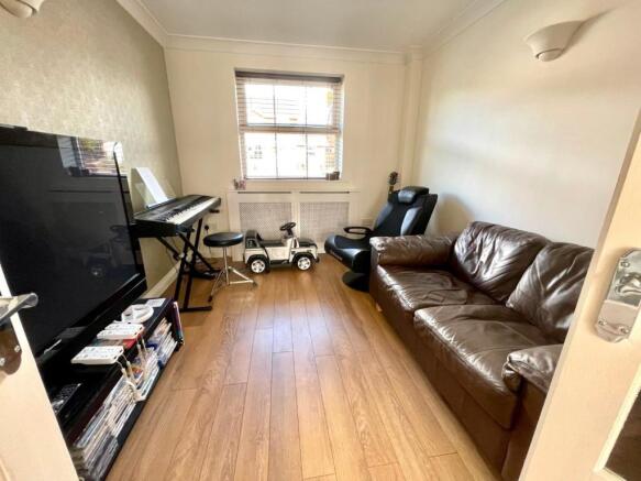 Family Room.jpg