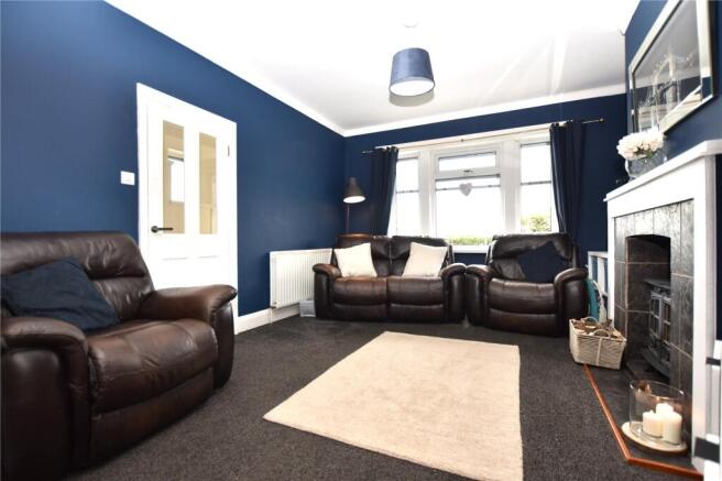 3 bed Semi-Detached for sale Image 10