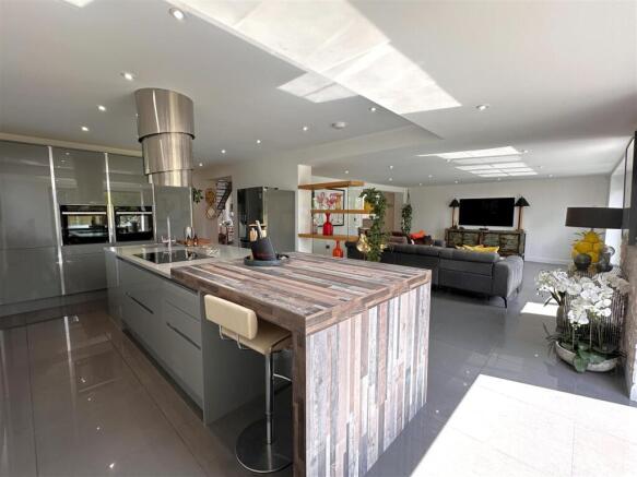 Open-Plan Living/Kitchen 443