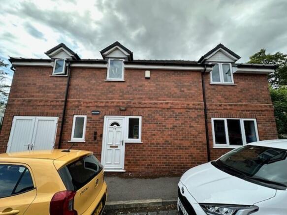 2 bed Detached to rent Image 8