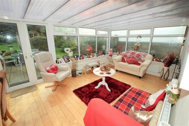 Conservatory/Dining Room