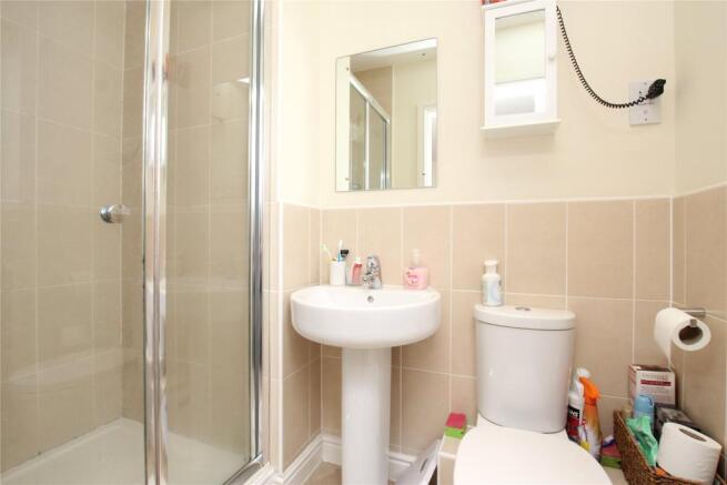 06 Ensuite