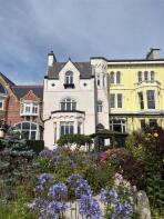 16, Beach Lawn, Liverpool L22 8QA