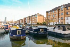 Flat C, 3, Windsock Close, London SE16 7FL