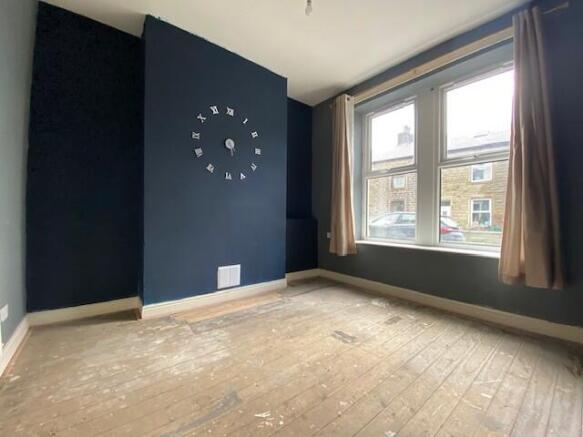 Lounge T202604011647.jpg