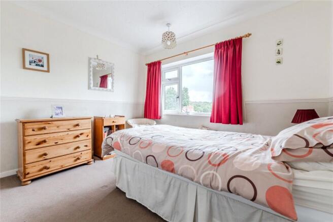 3 bed Semi-Detached for sale Image 10