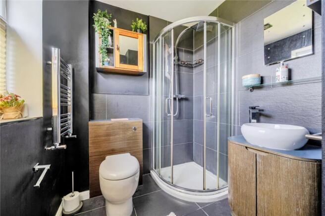 4 bed Town House for sale Image 7