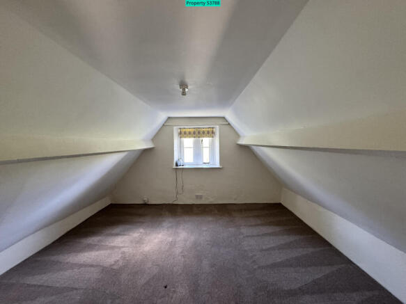 3 bed Detached to rent Image 7