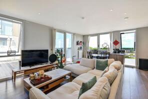Flat 279, Hamond Court, Queenshurst Square, Kingston Upon Thames KT2 5FQ