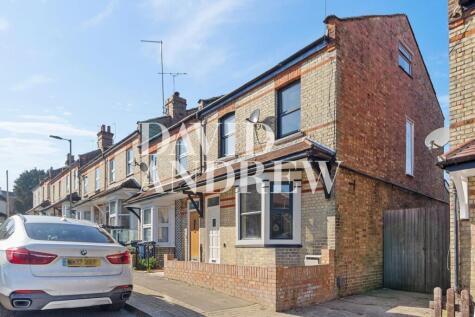 Middle Road, East Barnet, EN4