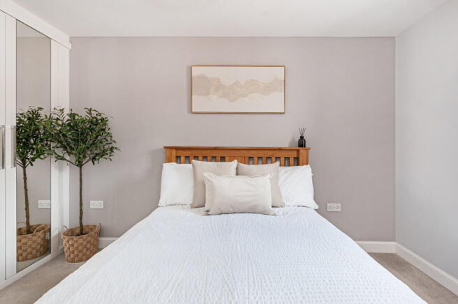 4 bed Detached for sale Image 12