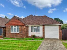 8, Dingley Road, Littlehampton BN16 3PY
