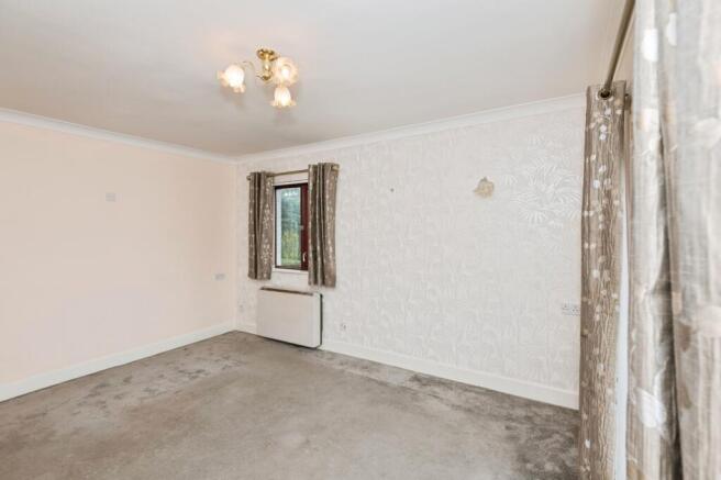 2 bed Apartment for sale Image 9