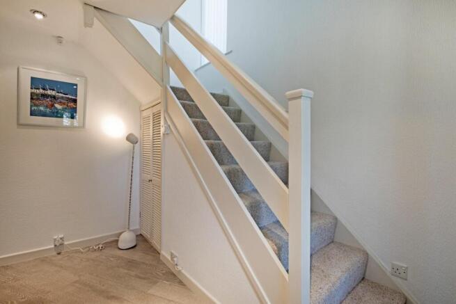 5 bed Detached for sale Image 12