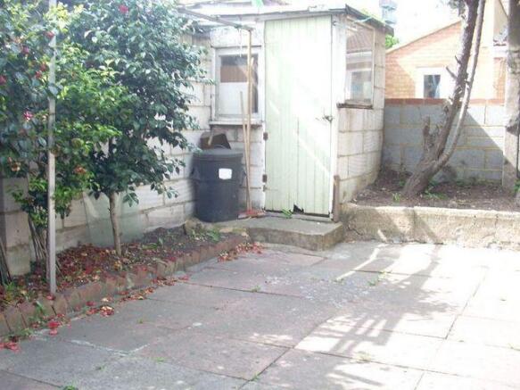 Photo 3