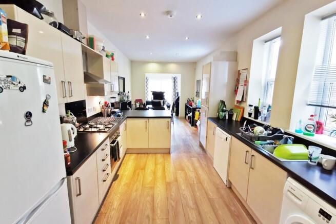 Kitchen_1