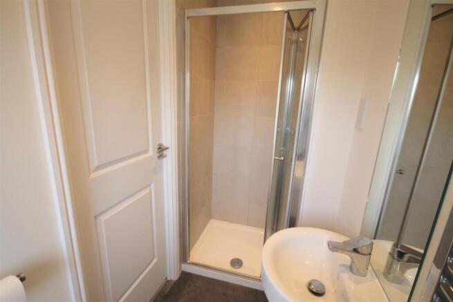 En Suite 11.JPG