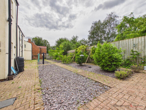 1 bed Flat for sale Image 9