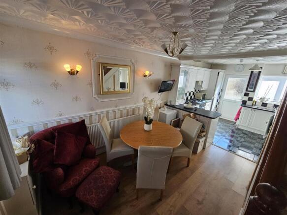 Breakfast Room