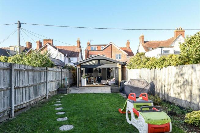 Garden & Rear Elevation