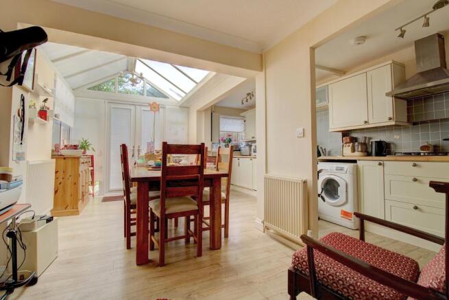 Open Plan Kitchen & Dining