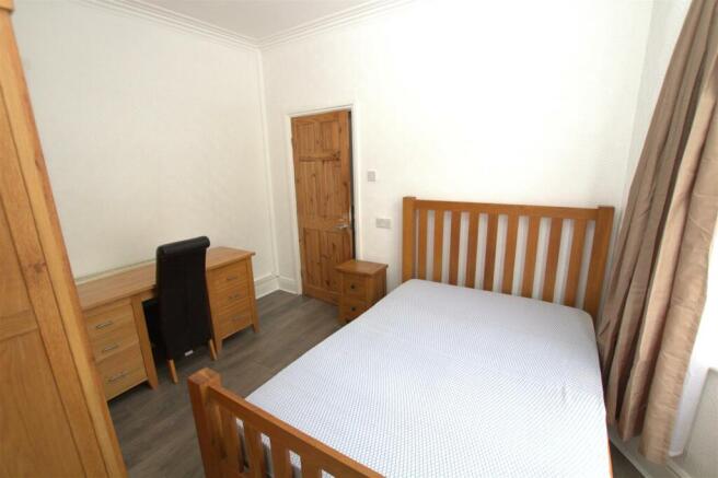 3 bed House to rent Image 7