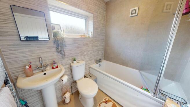 2 bed Semi-Detached for sale Image 11