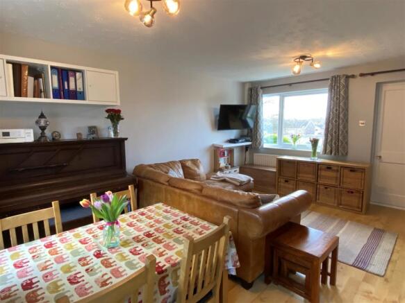 Living/Dining Room