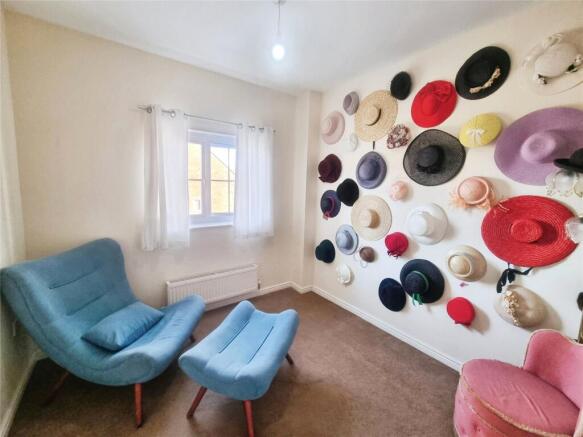 3 bed Apartment for sale Image 11
