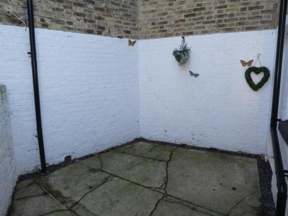 courtyard.JPG