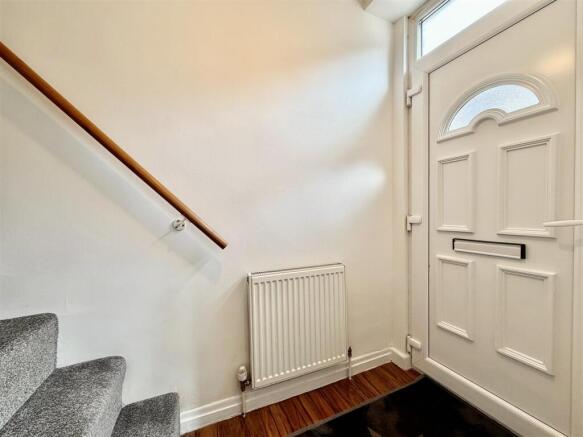 2 bed Terraced for sale Image 8