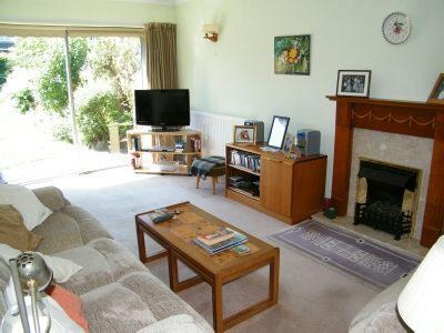 Extended Lounge