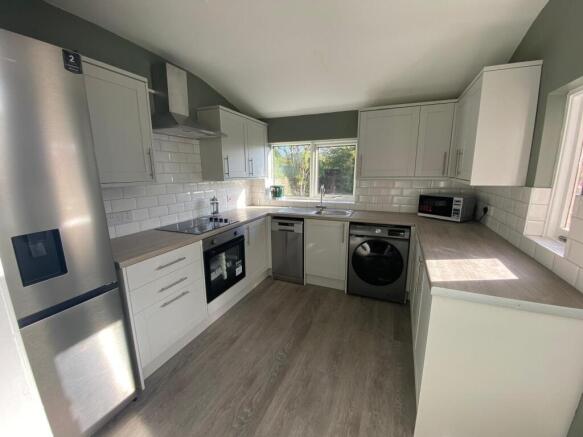 Kitchen 12 n