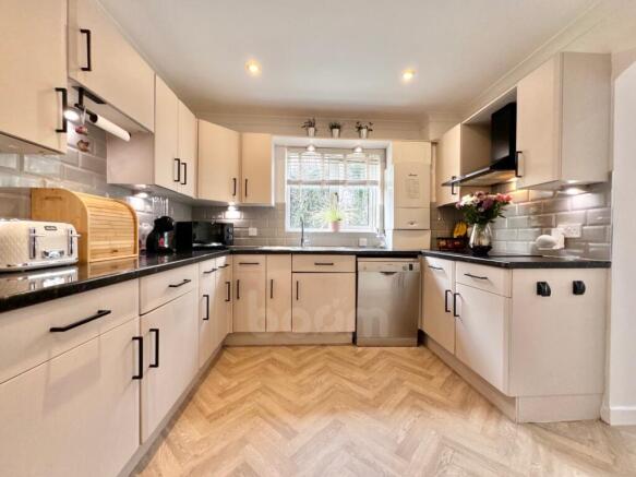 St.Andrews Place, Beith kitchen