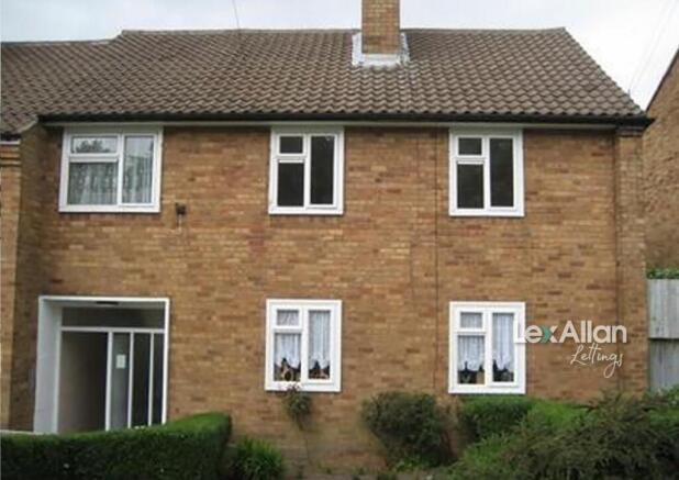 Viewfield Crescent Sedgley 2.jpg